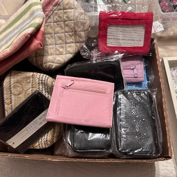 Giveaways for my live shows - Picture 2 of 2